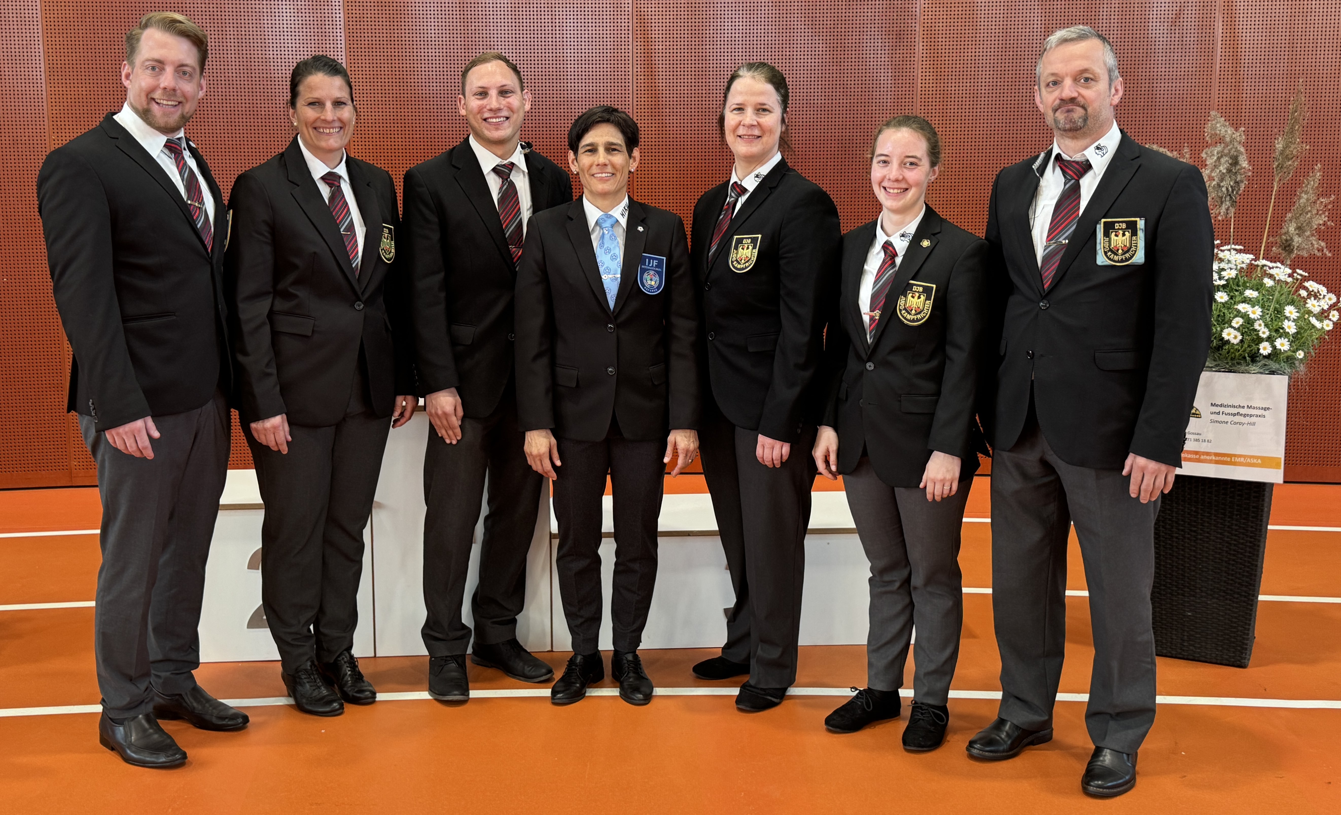 Standen beim Gallusturnier auf der Matte (v.l.): Julian Heuschötter, Astrid Garmeier, Martin Daiger, Manuela Peter, Sandra Gepperth, Leony Krieger und Robert Spengler