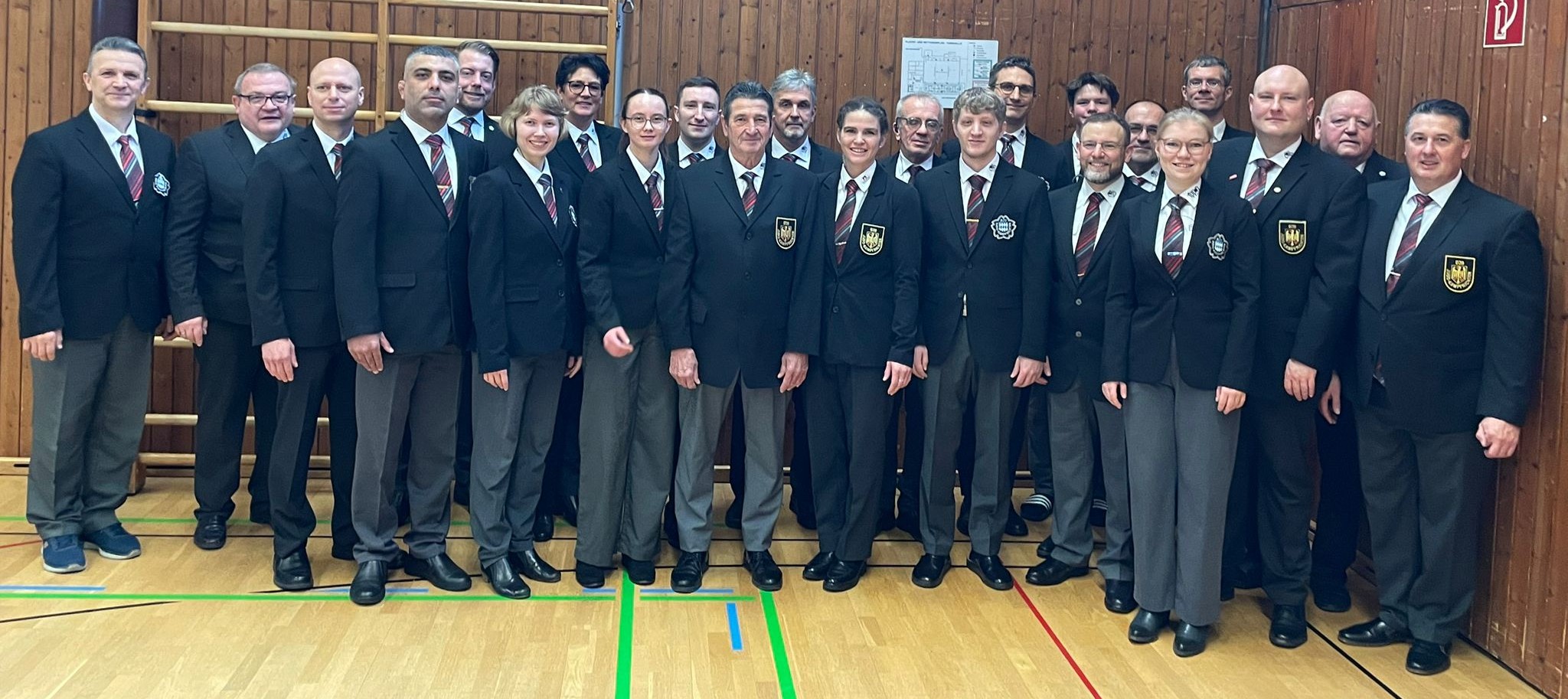 Das Kampfrichterteam beim Wallhalla-Pokal