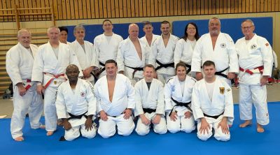 IJF- und A-Kampfrichter fit für neue Regeln