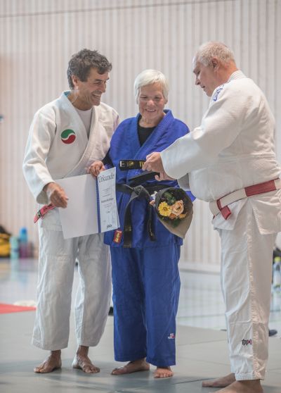 Feierliche DAN-Verleihung in Passau: 5. DAN an Heidi Kisslinger