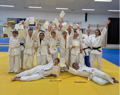 ID-Kyu-Prüfung erfolgreich!