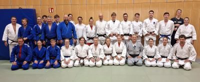 Angehende C-Trainer lernen Kampfregeln kennen