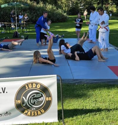 Judoverein Nippon 2000 Passau begeistert beim Jugendsportschnuppertag „U Move“ in Passau