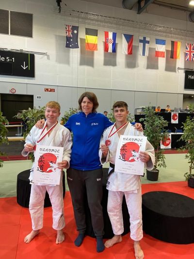 Gold und Silber beim Bremen Masters u18