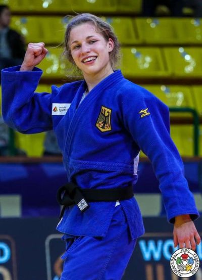 Gold und Bronze für Stolls