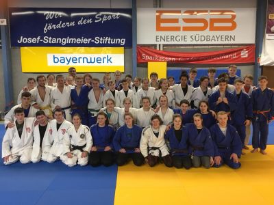 Stützpunkt-Lehrgang in Abensberg