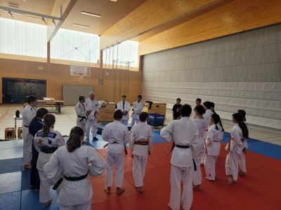 Gute Beteiligung am Trainer - Assistenten Lehrgang in Friedberg