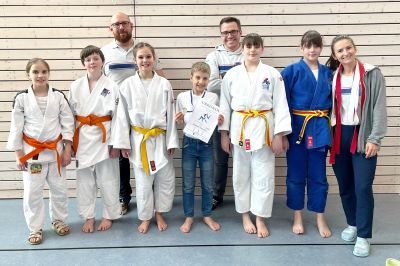 Fiona Nowak wird Bayerische Meisterin im Judo