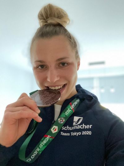 Theresa Stoll gewinnt Bronze
