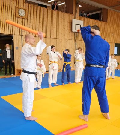 Judo-Tageslehrgang mit Dennis Buttler im Bezirk-OBB