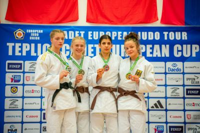 Cadet European Cup in Teplice (CZE): Gold für Reinhold, Bronze für Toszegi