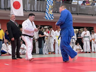 Volle Halle in Ismaning - ID-Judo